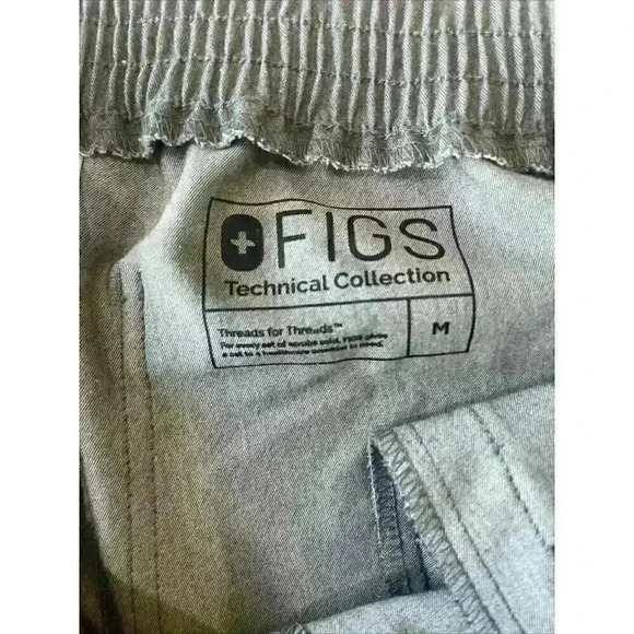 FIGS Technical collection cargo Scrub Pants Graphite Gray Size Medium teal tie - Picture 6 of 7